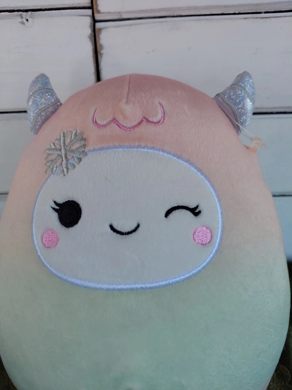 Yara The Yeti Rainbow Squishmallow